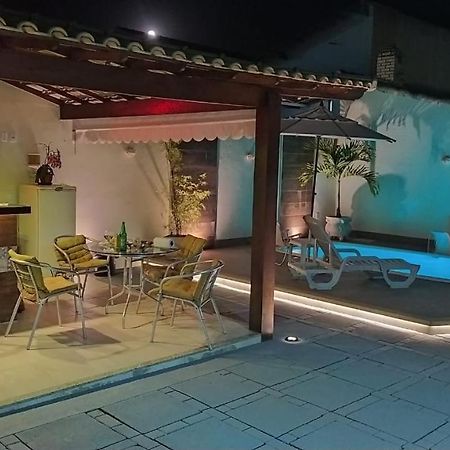 Casa Com Piscina, Churrasqueira E Ar Condicionado Em Condominio Cabo Frio Esterno foto
